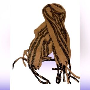 Tan black chunky warm tassel winter scarf